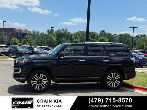 Used 2015 Toyota 4Runner Limited AWD/4WD image 4