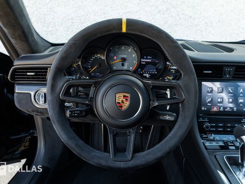 Used 2018 Porsche 911 GT2 RS RWD image 34
