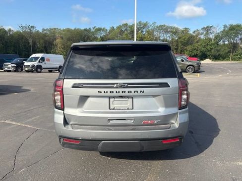 Used 2024 Chevrolet Suburban RST w/ Luxury Package AWD/4WD image 9