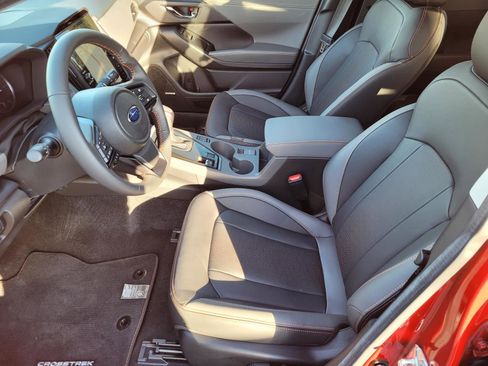 New 2025 Subaru Crosstrek 2.5i Limited w/ Crosstrek Mirror Package image 3