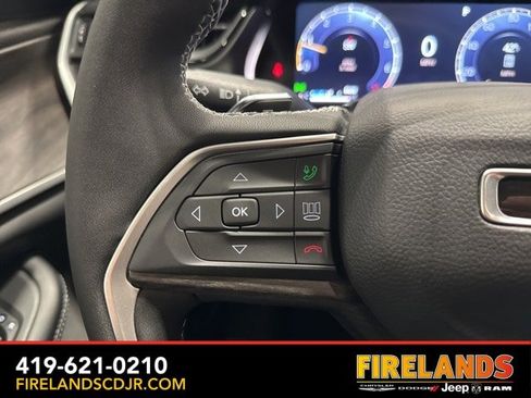 New 2026 Jeep Grand Cherokee Laredo image 18