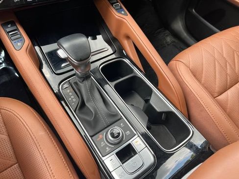 Used 2025 Kia Telluride AWD image 34
