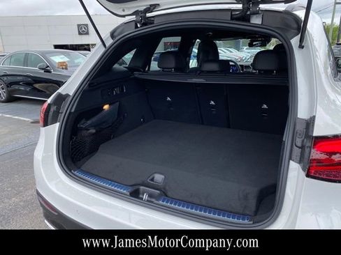 Certified 2025 Mercedes-Benz GLC 350e 4MATIC image 23