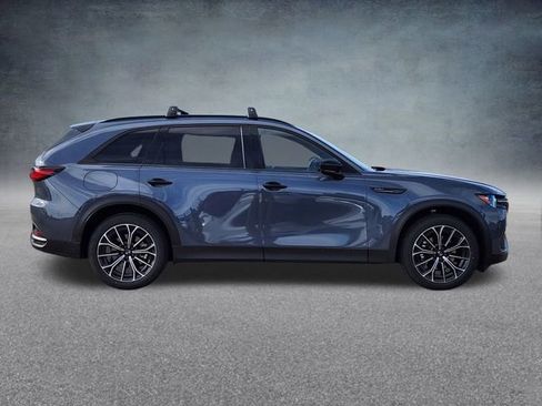 New 2025 MAZDA CX-70 Plug-In Hybrid w/ Premium Plus image 8