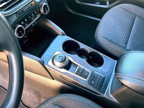 Used 2025 Ford Escape Active image 19