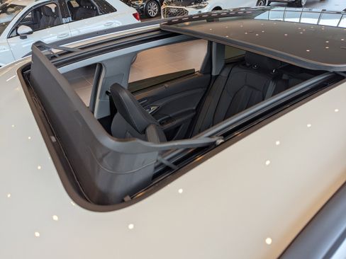 New 2025 Audi Q6 e-tron Premium Plus image 28