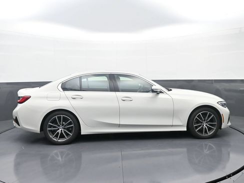 Used 2021 BMW 330i xDrive Sedan w/ Driving Assistance Package AWD/4WD image 8