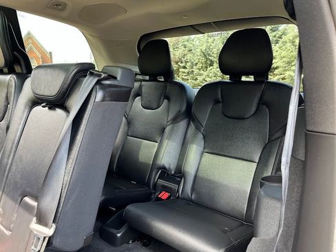 Used 2018 Volvo XC90 T6 Momentum w/ Convenience Package AWD/4WD image 44