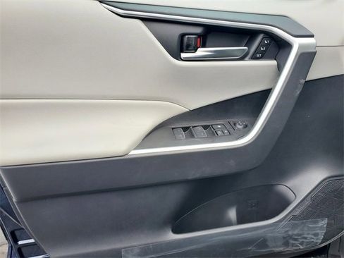New 2025 Toyota RAV4 XLE Premium image 15