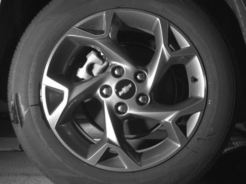 Used 2025 Chevrolet Trax LT FWD image 15