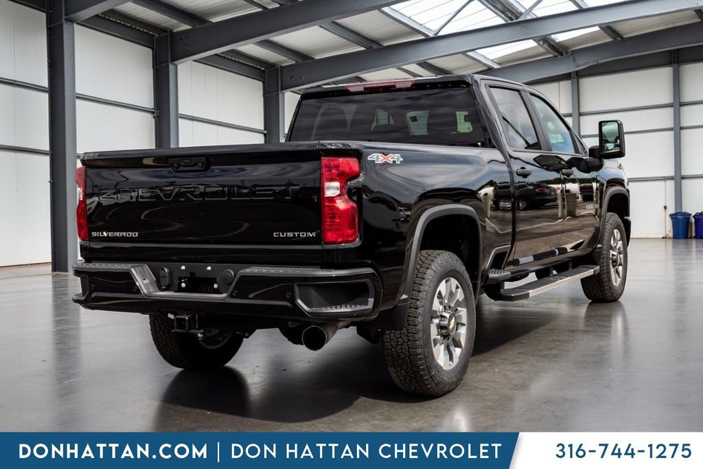 New 2026 Chevrolet Silverado 2500 Custom w/ Custom Value Package AWD/4WD image 22
