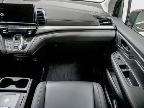 Certified 2026 Honda Odyssey EX-L image 31