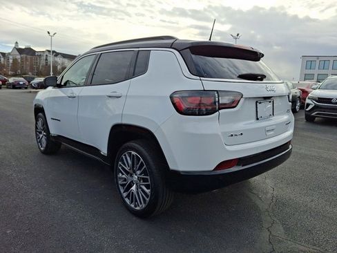 Certified 2024 Jeep Compass Limited w/ Elite Group image 4