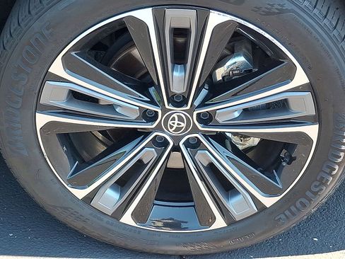 Used 2023 Toyota bZ4X AWD w/ Weather Package image 27