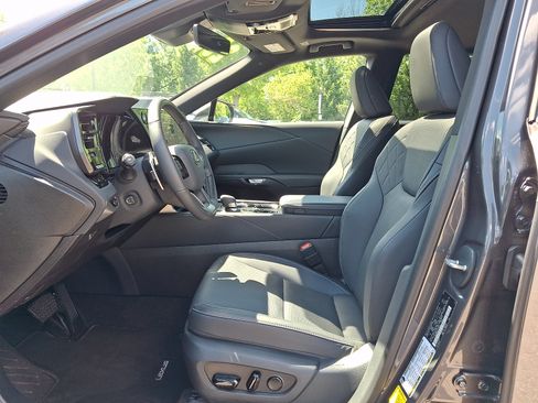 Certified 2025 Lexus RX 350 Premium AWD/4WD image 14