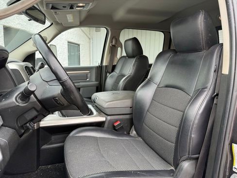 Used 2018 RAM 2500 Big Horn image 8