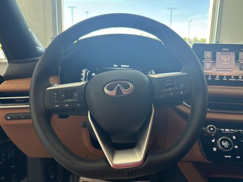 Used 2025 INFINITI QX60 Autograph w/ Lighting Package (N92) AWD/4WD image 16