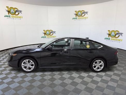Used 2023 Honda Accord LX image 6