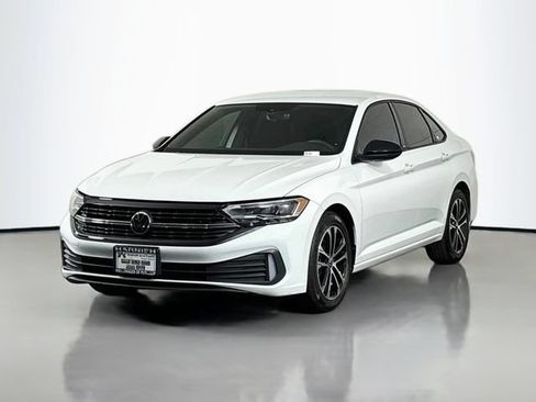 Certified 2023 Volkswagen Jetta Sport FWD image 3