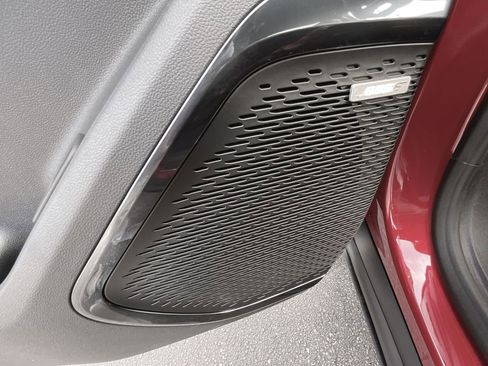 New 2026 GMC Acadia AT4 w/ Luxury Package image 32