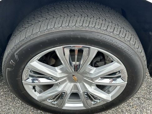 Used 2021 Chevrolet Suburban High Country image 30