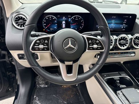 Used 2023 Mercedes-Benz GLA 250 image 25