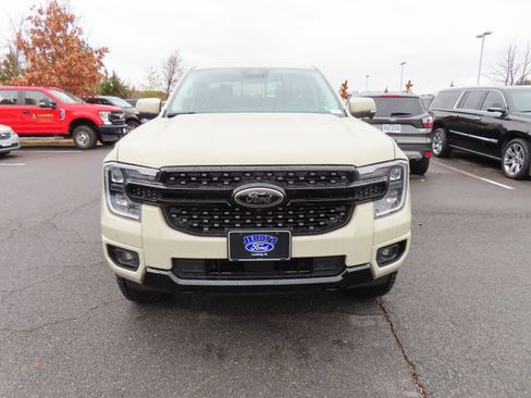 New 2025 Ford Ranger Lariat w/ FX4 Off-Road Package image 3