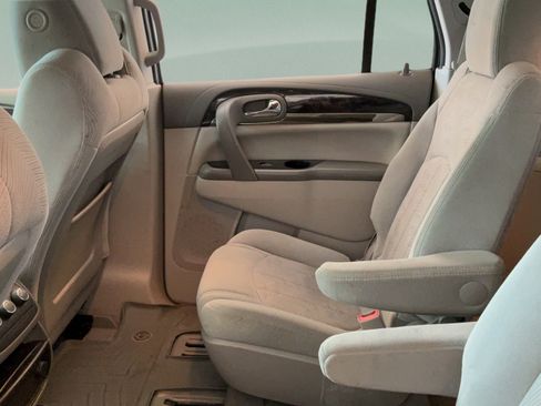 Used 2016 Buick Enclave Convenience FWD image 25