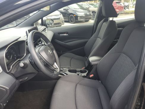 Used 2024 Toyota Corolla SE FWD image 4