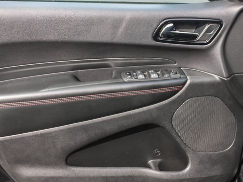 Used 2023 Dodge Durango GT image 21
