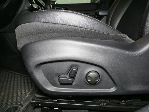 Used 2026 Jeep Compass Trailhawk AWD/4WD image 39