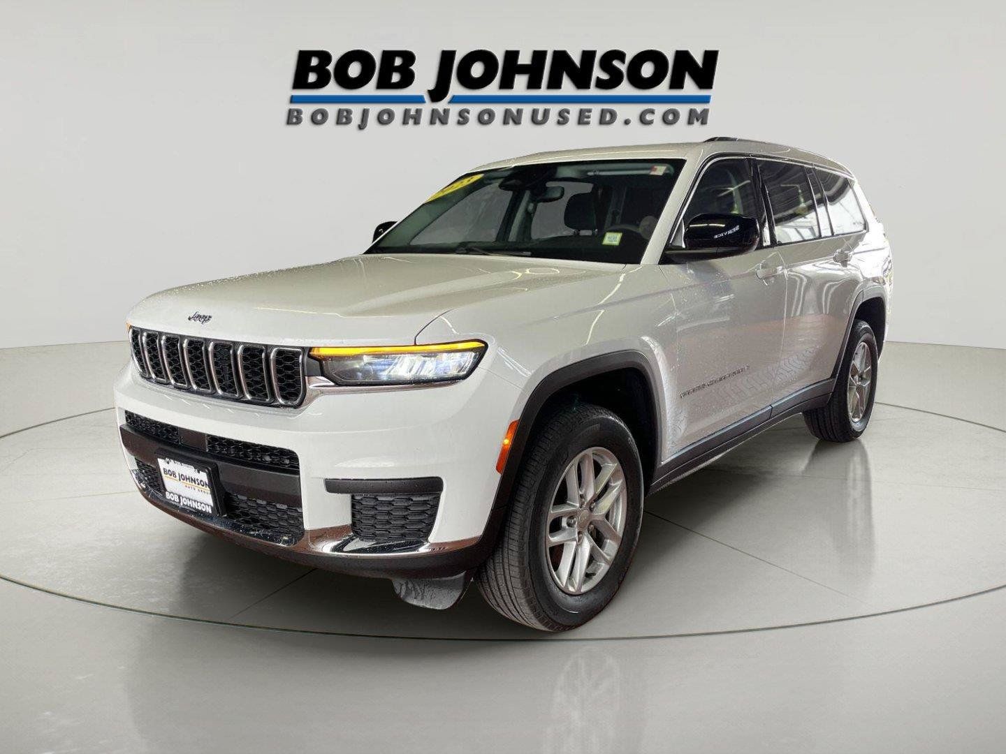 Used 2023 Jeep Grand Cherokee L Laredo AWD/4WD image 3