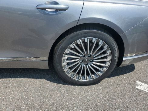 New 2023 Genesis G80 Base image 5