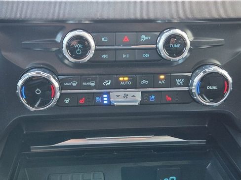 New 2026 Ford F250 Platinum AWD/4WD image 14