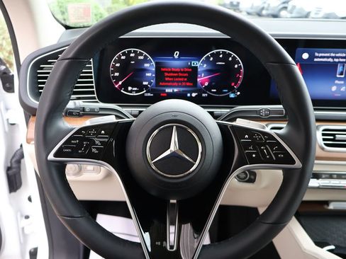 Certified 2026 Mercedes-Benz GLE 350 4MATIC image 32