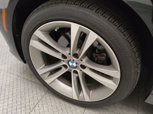 Used 2018 BMW 330i xDrive Sedan AWD/4WD image 31