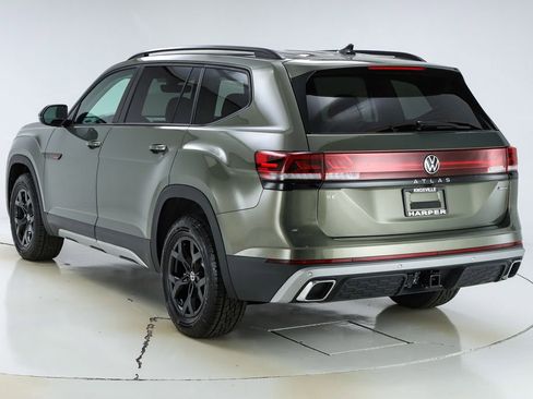 New 2026 Volkswagen Atlas Peak Edition image 7