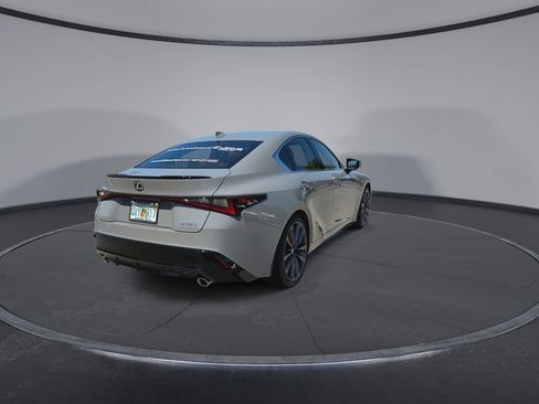 Used 2025 Lexus IS 350 F Sport RWD image 8