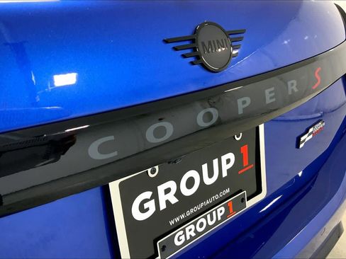 Certified 2025 MINI Cooper S image 29