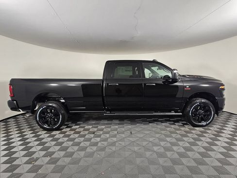 New 2026 RAM 2500 Tradesman AWD/4WD image 3