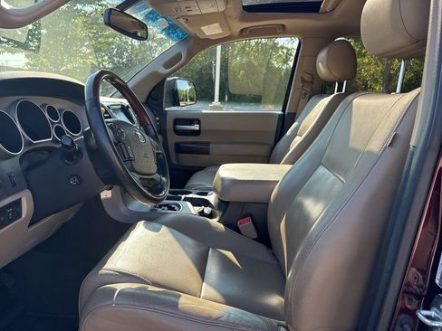 Used 2012 Toyota Sequoia Platinum AWD/4WD image 11