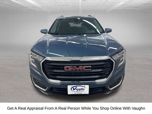 Used 2024 GMC Terrain SLE w/ Driver Convenience Package AWD/4WD image 5