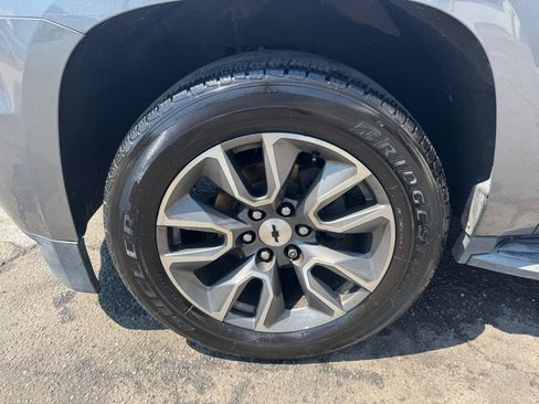 Used 2019 Chevrolet Tahoe LS AWD/4WD image 7