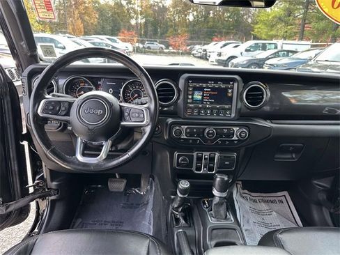 Certified 2020 Jeep Wrangler Unlimited Sahara image 21