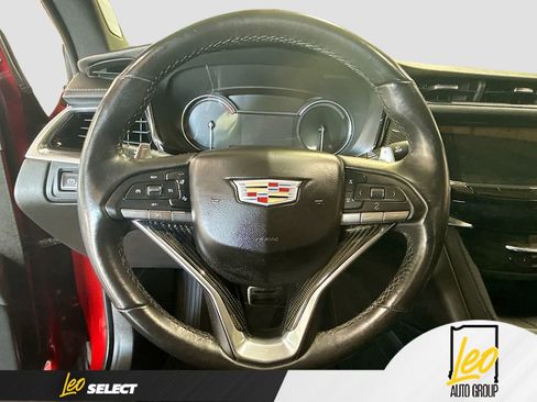 Used 2023 Cadillac XT6 Sport AWD/4WD image 13