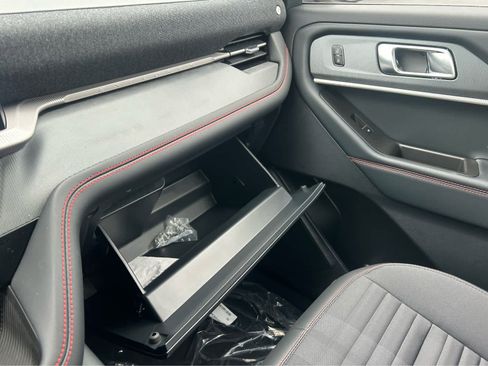 New 2026 Ford Explorer ST-Line AWD/4WD image 59