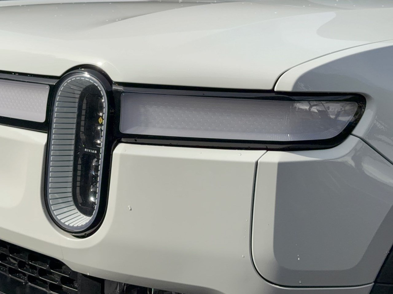 Used 2023 Rivian R1S Adventure Quad AWD/4WD image 12