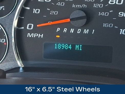 Used 2024 GMC Savana 2500 w/ Driver Convenience Package image 23