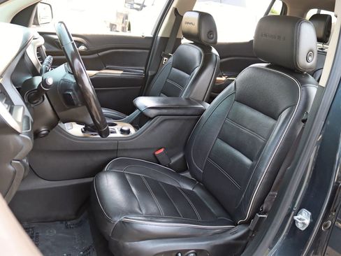 Used 2019 GMC Acadia Denali w/ Technology Package image 29