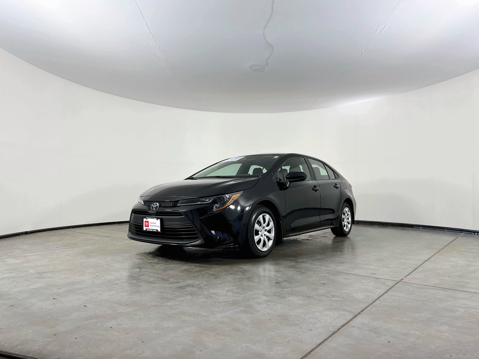 Certified 2024 Toyota Corolla LE FWD image 3